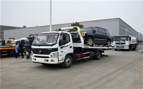 那曲胶州24小时救援拖车热线电话，胶州道路救援公司一般多少钱